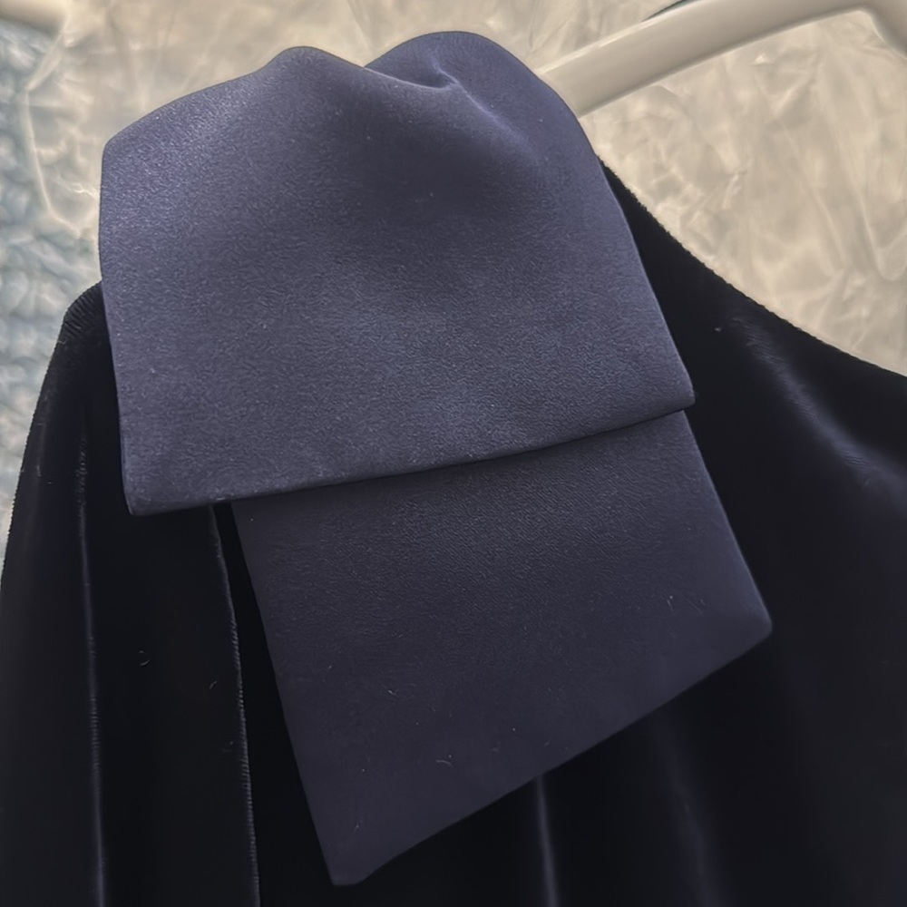 Jessica Howard Elegant Navy Blue Velvet Long Evening Gown Size 14 - Picture 10 of 12